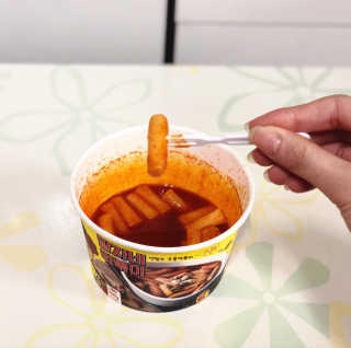 청담동말자싸롱 말자네떡볶이4EA말자네빠삭빠삭감튀5EA — 4.5점을 준 리뷰어가 2019년 1월 올린 사용 사진