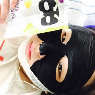 23years old 아큐페어 쁘띠 마스크 (5장) — 5점을 준 리뷰어가 2017년 6월 올린 사용 사진