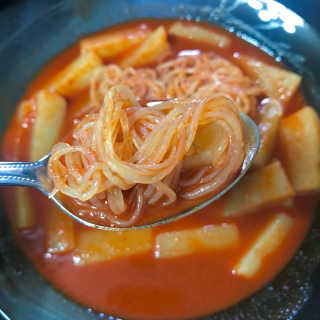 미쓰리떡볶이 just 10 min 패키지 — 5점을 준 리뷰어가 2018년 5월 올린 사용 사진
