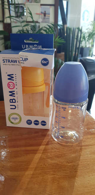 유비맘 PPSU 젖병 노꼭지_200ml_컬러 랜덤 발송 — 4.5점을 준 리뷰어가 2019년 12월 올린 사용 사진