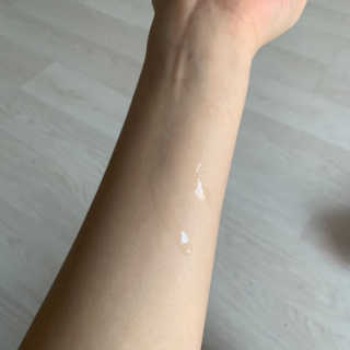 리얼베리어 아쿠아 수딩 젤 크림 대용량 기획세트 — 5점을 준 리뷰어가 2019년 6월 올린 사용 사진