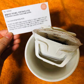 200ml 스페셜티 커피 드립백 프리미엄 패키지 샘플러 — 2.5점을 준 리뷰어가 2019년 10월 올린 사용 사진