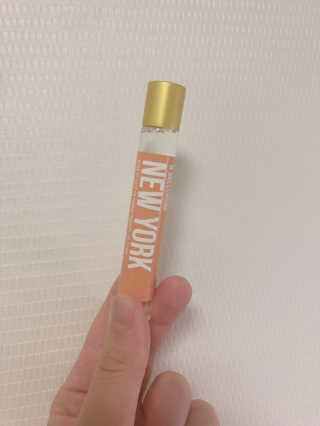 더블유드레스룸 롤 온 퍼퓸EDT 10ml — 4.33점을 준 리뷰어가 2018년 7월 올린 사용 사진