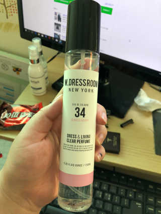 더블유드레스룸 드레스퍼퓸 150ml — 4.67점을 준 리뷰어가 2018년 5월 올린 사용 사진