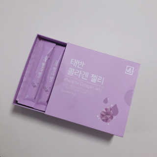 네츄럴굿띵스 태반 콜라겐 젤리 15포 — 4.5점을 준 리뷰어가 2019년 4월 올린 사용 사진