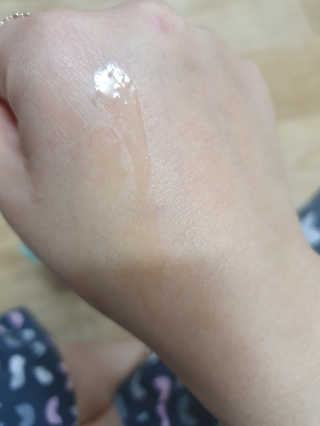 온가족 수분뿜뿜 노랑뚜껑 재주꾼 와우374 스네일토너 — 5점을 준 리뷰어가 2019년 11월 올린 사용 사진