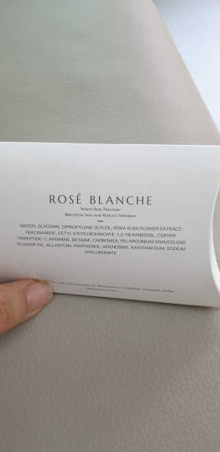 ROSE BLANCHE 로제블랑쉐 인텐시브 수딩 세럼 — 3점을 준 리뷰어가 2019년 7월 올린 사용 사진