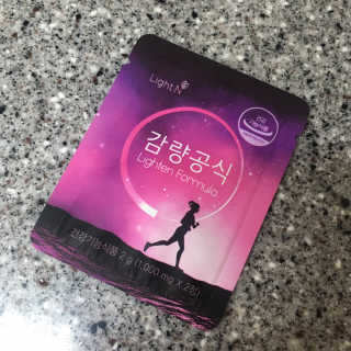 [감량공식] 다이어트 건강기능식품 — 4점을 준 리뷰어가 2019년 12월 올린 사용 사진