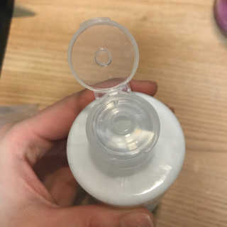 라운드랩 1025 독도 로션 200ml — 4.5점을 준 리뷰어가 2018년 1월 올린 사용 사진