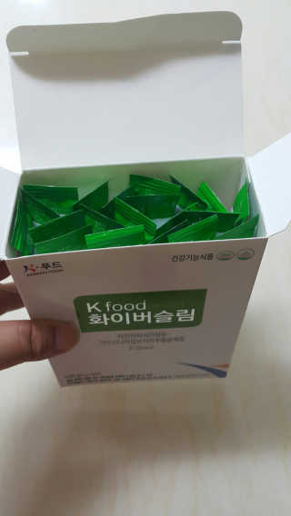 두루원 똥기사의 Kfood 화이버슬림 — 4.67점을 준 리뷰어가 2018년 7월 올린 사용 사진