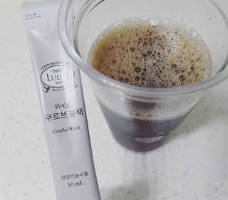 [하우투잇] 뤼에르 쿠르브 블랙 10ml x 30포 총 300ml — 3점을 준 리뷰어가 2020년 3월 올린 사용 사진