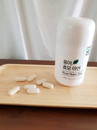 네츄럴굿띵스 퓨어 효모 아연 60일분 — 5점을 준 리뷰어가 2018년 8월 올린 사용 사진