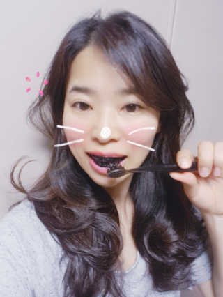 the naked object 디블랙팩치약 디블랙칫솔 세트 — 5점을 준 리뷰어가 2019년 6월 올린 사용 사진
