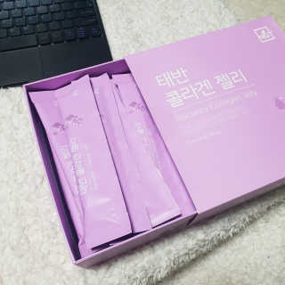 네츄럴굿띵스 태반 콜라겐 젤리 15포 — 4.33점을 준 리뷰어가 2018년 11월 올린 사용 사진