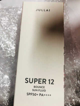 쥴라이Jullai 슈퍼 12 바운스 선 플루이드 SPF50+ PA++++ — 3.5점을 준 리뷰어가 2019년 7월 올린 사용 사진