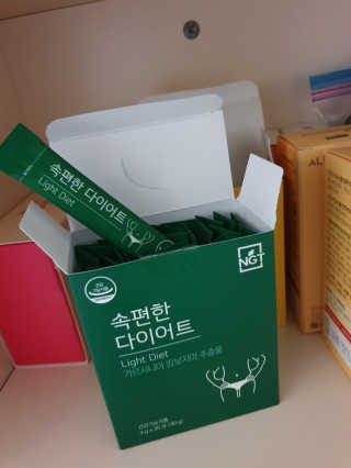 네츄럴굿띵스 속편한 다이어트 30포 — 4점을 준 리뷰어가 2019년 8월 올린 사용 사진