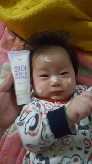 도담비 안티 이칭 아기 크림 90ml — 4.5점을 준 리뷰어가 2018년 10월 올린 사용 사진