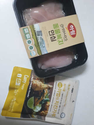 MCP 하이몰 마법의치킨가루2봉랜덤 + 코코넛허니버터2봉 — 5점을 준 리뷰어가 2020년 3월 올린 사용 사진
