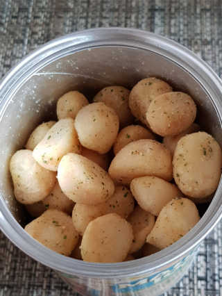 마우나로아 어니언 앤 갈릭 마카다미아 캔 127G — 4점을 준 리뷰어가 2019년 8월 올린 사용 사진