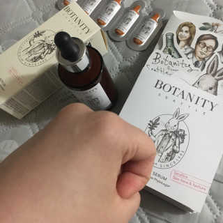 보타니티 [홍]조[진]정[결]케어 플라본 세럼 — 4.83점을 준 리뷰어가 2018년 5월 올린 사용 사진