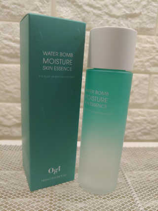 오지아이 워터 밤 모이스처 스킨 에센스 180ml — 5점을 준 리뷰어가 2019년 12월 올린 사용 사진