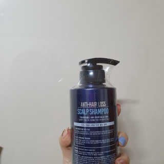 다슈코리아 다슈 데일리 단백질 한방 두피 골드 샴푸 500ml — 5점을 준 리뷰어가 2020년 3월 올린 사용 사진