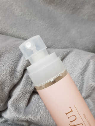 스프링풀 로얄 허니에센스미스트 — 5점을 준 리뷰어가 2018년 4월 올린 사용 사진