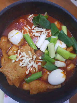 미쓰리떡볶이 just 10 min 패키지 — 5점을 준 리뷰어가 2018년 5월 올린 사용 사진