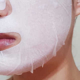 유산균하우스 [프로바이오닉]스킨프로바이오틱스 마스크 10매입 — 3점을 준 리뷰어가 2019년 2월 올린 사용 사진