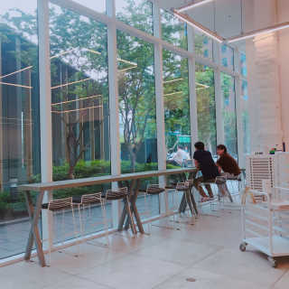 루프트커피명동점 [루프트커피 광화문점]아메리카노+아인슈페너+앙버터 — 5점을 준 리뷰어가 2019년 7월 올린 사용 사진
