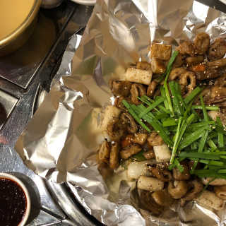 곱창을 요리하는 남자 [곱창을요리하는남자 상수] 곱창or막창 2인분+음료1병 — 3.67점을 준 리뷰어가 2018년 11월 올린 사용 사진