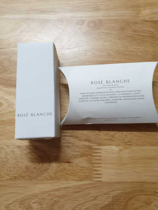 ROSE BLANCHE 로제블랑쉐 인텐시브 수딩 세럼 — 4.5점을 준 리뷰어가 2019년 7월 올린 사용 사진