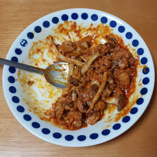 뜰아채유통 춘천닭갈비덮밥소스와 머쉬마루 버섯 — 5점을 준 리뷰어가 2018년 12월 올린 사용 사진