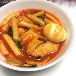 잠실맛집,홍코너떡볶이가우리집에[옛날맛,짜장맛옵션] — 5점을 준 리뷰어가 2019년 12월 올린 사용 사진