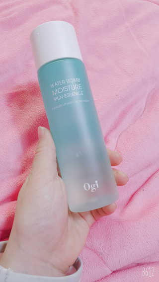 오지아이 워터 밤 모이스처 스킨 에센스 180ml — 5점을 준 리뷰어가 2020년 2월 올린 사용 사진