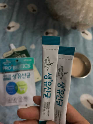 [빙그레] 에버그로 생유산균 1봉（10포입）+펫밀크2팩 — 5점을 준 리뷰어가 2019년 3월 올린 사용 사진