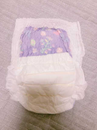 LG생활건강 토디앙 자운보 본초 팬티형 기저귀 — 3.5점을 준 리뷰어가 2017년 4월 올린 사용 사진