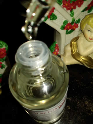 [마녀 공장] 발가락 토미 니아신 에센스 50ml — 5점을 준 리뷰어가 2018년 11월 올린 사용 사진