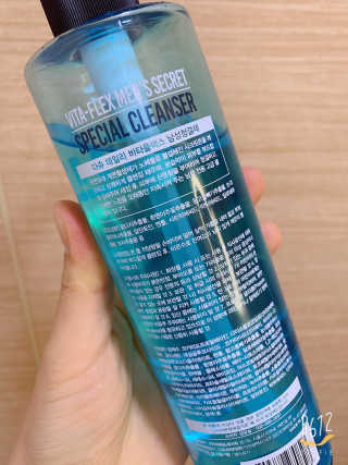 다슈코리아 다슈 데일리 비타플렉스 남성 청결제 — 4.5점을 준 리뷰어가 2019년 5월 올린 사용 사진