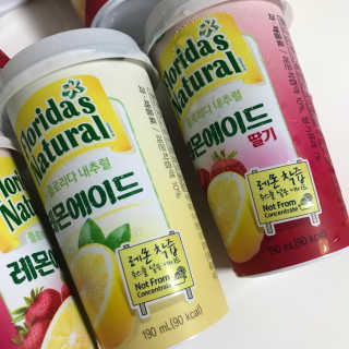 플로리다 내추럴 플로리다내추럴 레몬에이드  2종 — 4점을 준 리뷰어가 2018년 7월 올린 사용 사진