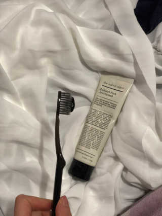 the naked object 디블랙팩치약 디블랙칫솔 세트 — 5점을 준 리뷰어가 2019년 1월 올린 사용 사진