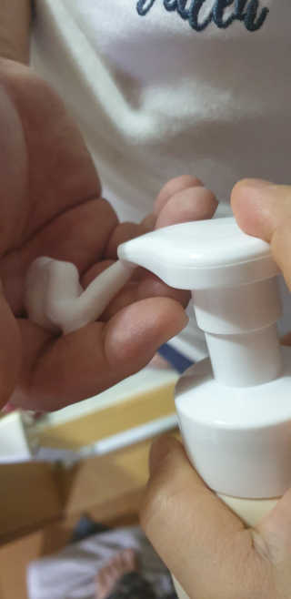에이밀 슈퍼 그레인 버블 폼 200ml — 4점을 준 리뷰어가 2019년 9월 올린 사용 사진