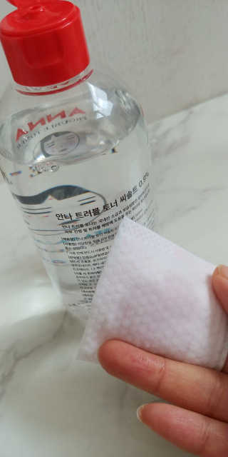 솔테라피 안나 트러블 토너 300ml — 4점을 준 리뷰어가 2019년 4월 올린 사용 사진