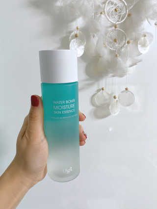 오지아이 워터 밤 모이스처 스킨 에센스 180ml — 3.5점을 준 리뷰어가 2020년 2월 올린 사용 사진