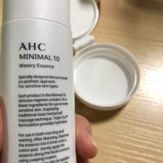 AHC 에이 에이치 씨 미니멀 10 워터리 에센스 — 5점을 준 리뷰어가 2018년 12월 올린 사용 사진