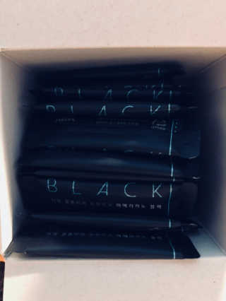 (주)쟈뎅 쟈뎅 에스프레소 스틱 아메리카노 블랙 — 4.83점을 준 리뷰어가 2018년 10월 올린 사용 사진