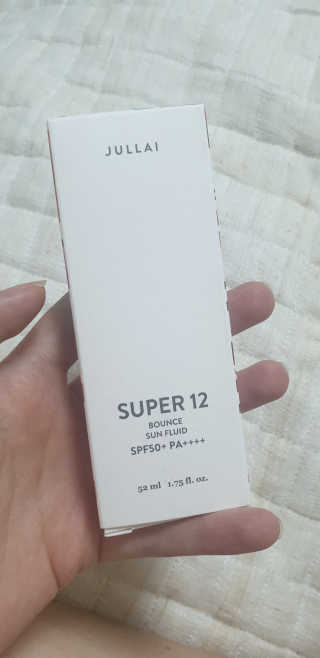 쥴라이Jullai 슈퍼 12 바운스 선 플루이드 SPF50+ PA++++ — 4점을 준 리뷰어가 2019년 8월 올린 사용 사진
