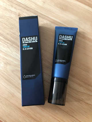 다슈코리아 다슈 맨즈 톤 업 비비로션 40ml — 4.67점을 준 리뷰어가 2018년 5월 올린 사용 사진