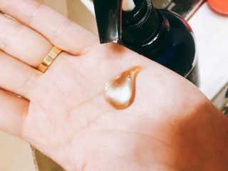 다슈코리아 다슈 데일리 한방 두피 골드 샴푸 500ml — 5점을 준 리뷰어가 2017년 6월 올린 사용 사진