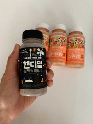 [풀무원] 핸디밀 블랙비타D + 스무디랩 피치비타C — 5점을 준 리뷰어가 2019년 8월 올린 사용 사진
